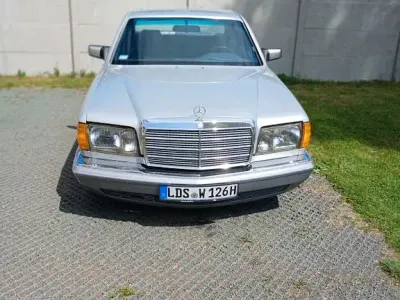 Gebraucht Mercedes S300 125 PS (91 kW) 1983 Silber Limousine