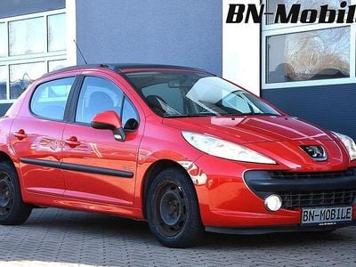 Gebraucht Peugeot 207 Urban Move 73 PS (53 kW) 2008 Rot Limousine