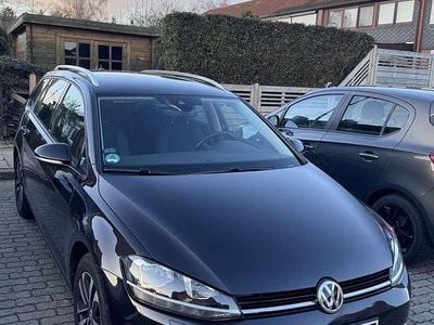 Gebraucht VW Golf VII IQ Drive 116 PS (85 kW) 2020 Schwarz Kombi