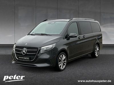 Grau Gebraucht 2025 Mercedes V300 Style Van / Kleinbus | 75.990 € (Guter Preis)