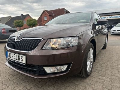 Braun Gebraucht 2013 Skoda Octavia Ambition Limousine | 8.990 € (Fairer Preis)