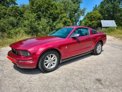 Gebraucht Ford Mustang 205 PS (150 kW) 2006 Rot Coupé