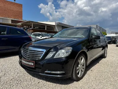 Używany Mercedes E350 265 KM (194 kW) 2011 Czarny Sedan/Limuzyna