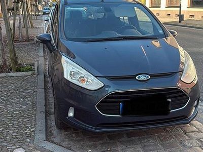 Gebraucht Ford B-MAX Titanium 100 PS (73 kW) 2013 Andere farben Van / Kleinbus