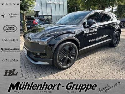 Schwarz Gebraucht 2025 Volvo EX30 CC Performance SUV | 47.900 € (Guter Preis)