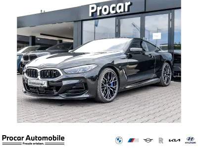 Gebraucht BMW M850 M Sport 530 PS (389 kW) 2025 Black sapphire metallic Coupé
