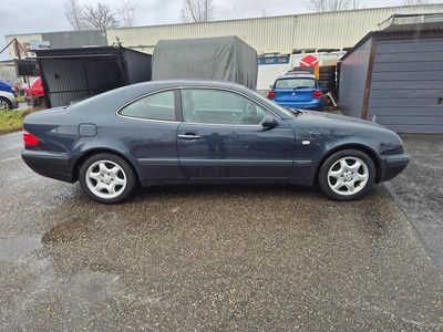 Schwarz Gebraucht 1997 Mercedes CLK200 Coupé | 1.200 € (Guter Preis)