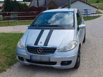 Gebraucht Mercedes 200 140 PS (102 kW) 2007 Silber Kleinwagen