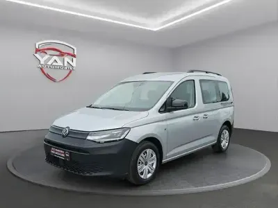 Gebraucht VW Caddy 122 PS (89 kW) 2023 Reflexsilber Van / Kleinbus