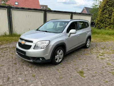 Gebraucht Chevrolet Orlando 141 PS (103 kW) 2011 Van / Kleinbus