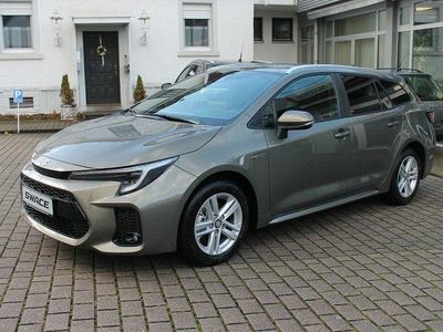 Braun Neu 2025 Suzuki Swace Comfort+ Kombi | 28.900 €