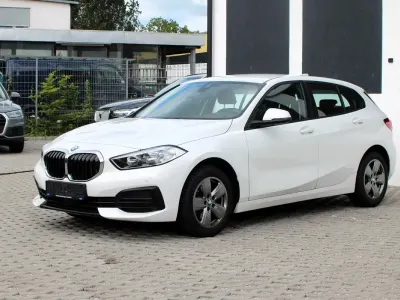 Gebraucht BMW 116 Advantage 116 PS (85 kW) 2019 Weiß Kleinwagen