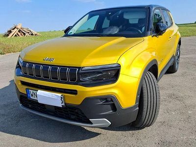 Gold Gebraucht 2024 Jeep Avenger Summit SUV | 28.000 € (Fairer Preis)
