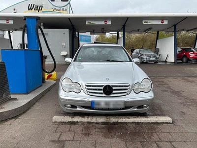 Gebraucht Mercedes C180 129 PS (94 kW) 2001 Silber Limousine