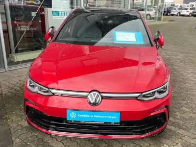 Gebraucht VW Golf VII R-line 150 PS (110 kW) 2021 Rot Kleinwagen