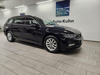 Gebraucht VW Passat Business 150 PS (110 kW) 2022 Deep black perleffekt Kombi