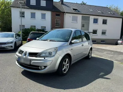 Gebraucht Renault Scénic 2008 Silber Van / Kleinbus
