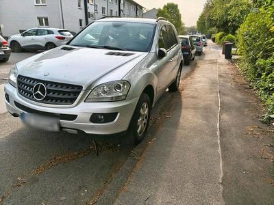 Usata Mercedes ML280 218 CV (160 kW) 2007 Argento SUV