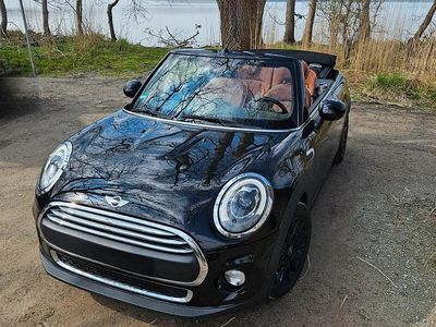 Second-hand Mini One Cabriolet 102 CP (75 kW) 2017 Negru Cabrio