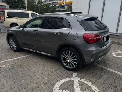 Mercedes GLA200