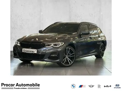 Gebraucht BMW 330e M Sport 292 PS (214 kW) 2020 Grau Kombi