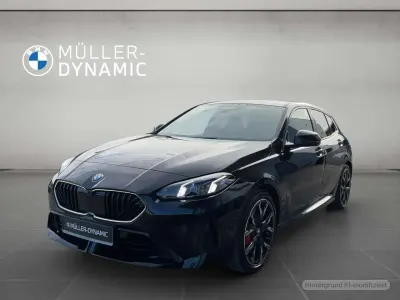 Neu BMW 120 M Sport 170 PS (125 kW) 2026 Black sapphire metallic Kleinwagen