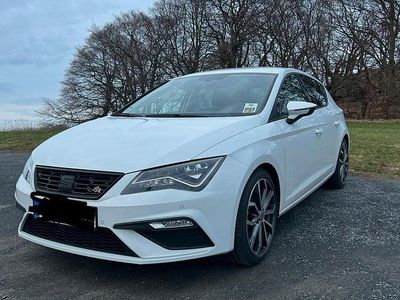 Gebraucht Seat Leon FR 131 PS (96 kW) 2020 Weiß Kleinwagen