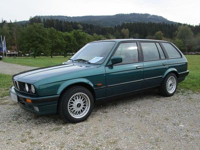 Brugt BMW 318 113 HK (83 kW) 1993 Grøn Stationcar