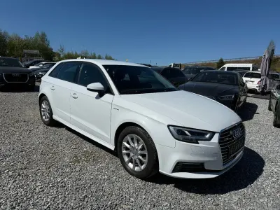 Gebraucht Audi A3 Comfort 150 PS (110 kW) 2017 Weiß Limousine