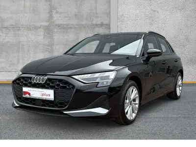 Gebraucht Audi A3 Ambiente 116 PS (85 kW) 2025 Schwarz Limousine