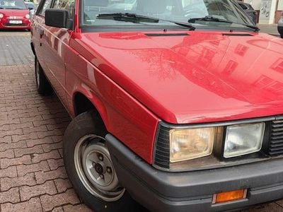 Gebraucht Renault R11 60 PS (44 kW) 1986 Rot Kleinwagen