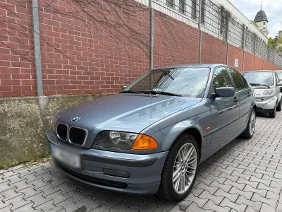 Gebraucht BMW 318 118 PS (86 kW) 1998 Blau Limousine