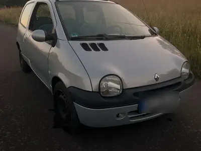 Gebraucht Renault Twingo 58 PS (42 kW) 2004 Silber Kleinwagen