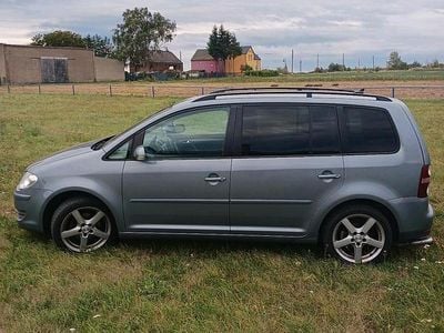 Gebraucht VW Touran 109 PS (80 kW) 2007 Grau Van / Kleinbus