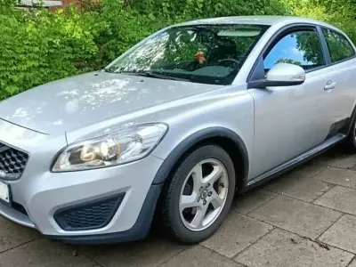 Gebraucht Volvo C30 Drive Kinetic 109 PS (80 kW) 2010 Silber Kleinwagen