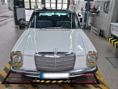 Gebraucht Mercedes W114 95 PS (69 kW) 1974 Limousine