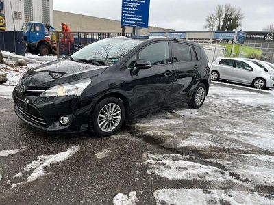Gebraucht Toyota Verso 111 PS (81 kW) 2016 Schwarz Van / Kleinbus