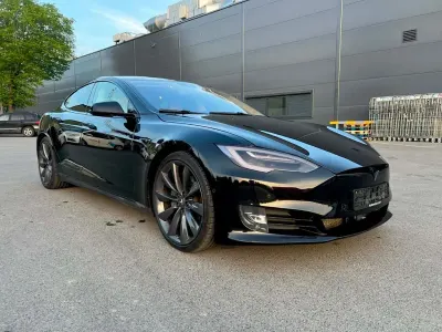 Gebraucht Tesla Model S 384 kW (523 PS) 2015 Schwarz Kleinwagen