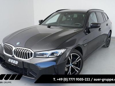 Gebraucht BMW 320e M Sport 204 PS (150 kW) 2023 Schwarz Kombi