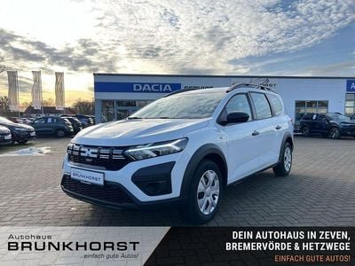 Arktisweiß Gebraucht 2025 Dacia Jogger Essentiel Van / Kleinbus | 18.390 € (Superpreis)