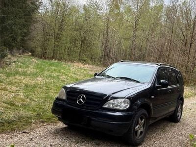 Mercedes ML320