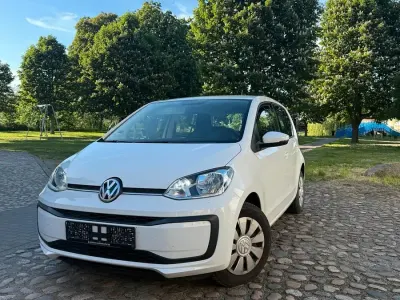 Gebraucht VW up! 68 PS (50 kW) 2017 Weiß Kleinwagen
