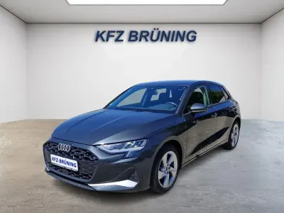 Gebraucht Audi A3 Advanced Plus 116 PS (85 kW) 2025 Manhattangrau metallic (h1 (metallic) Limousine