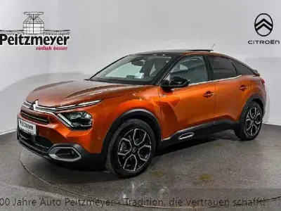 Gebraucht Citroën e-C4 Shine 100 kW (136 PS) 2022 Orange Limousine