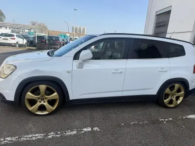 Usado Chevrolet Orlando 163 HP (119 kW) 2013 Branco Monovolume