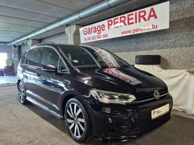 Gebraucht VW Touran R-line 150 PS (110 kW) 2023 Schwarz Van / Kleinbus