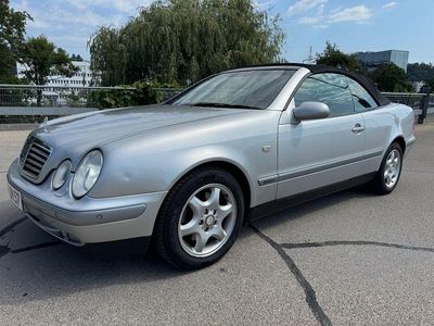 Mercedes CLK320