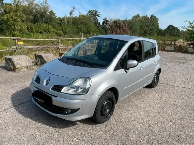 Gebraucht Renault Grand Modus 75 PS (55 kW) 2008 Silber Van / Kleinbus