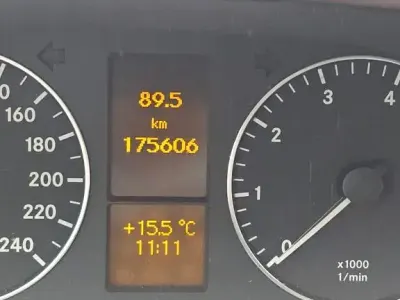 Gebraucht Mercedes A160 82 PS (60 kW) 2009 Grau Van / Kleinbus