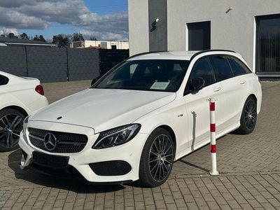 Gebraucht Mercedes C43 AMG AMG 367 PS (269 kW) 2017 Weiß Limousine